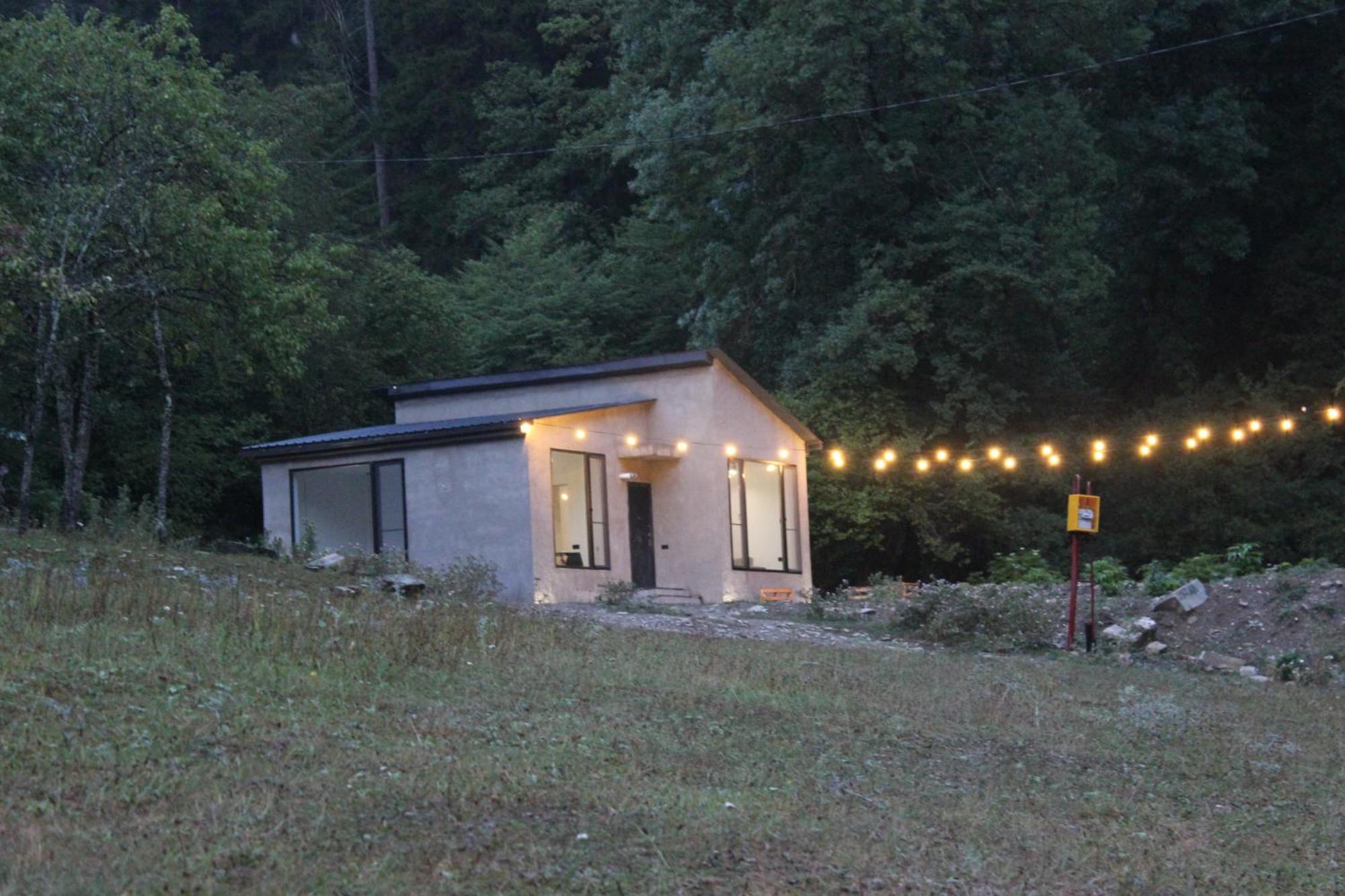 Cozy House In The Forest Borjomi Luaran gambar