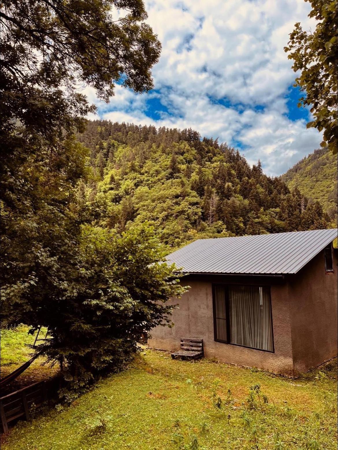Cozy House In The Forest Borjomi Luaran gambar
